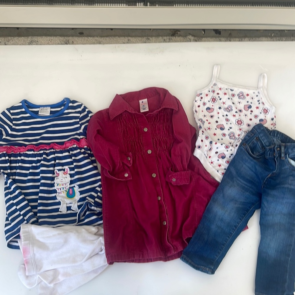 Baby girls 18 month outfits GUC Gap Old Navy boutique lot of clothes